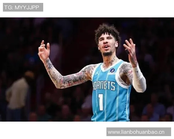 鲍尔与黄蜂主帅驳斥交易传闻：都是假消息，仅想努力赢球不离开